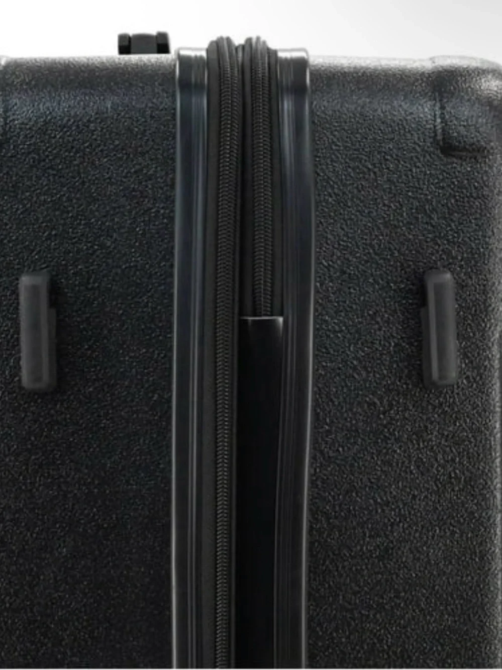 U.S army Black Hard-Shell 28” Luggage
